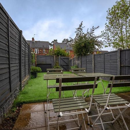 Stunning Abode 5 Min From Nec & Bhx, Pets Allowed Marston Green Exterior foto